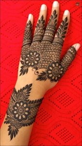 Back Hand Mehndi Design 