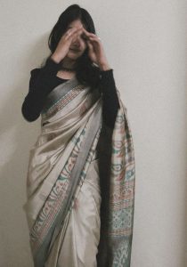 Saree Girl Dp 